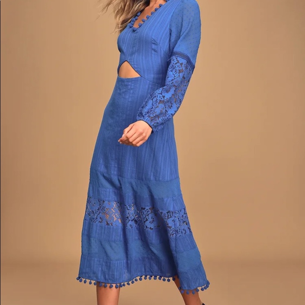 Menagerie Blue Lace Cutout Long Sleeve Midi Dress
